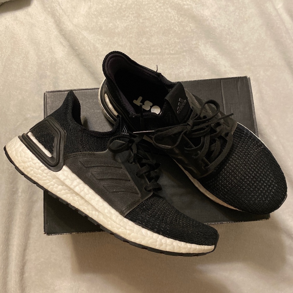 Adidas’s Womens UltraBoost 19